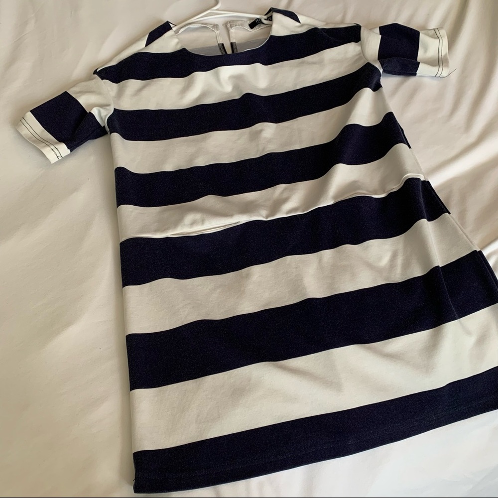 ROMWE Stripe Dress with Pockets